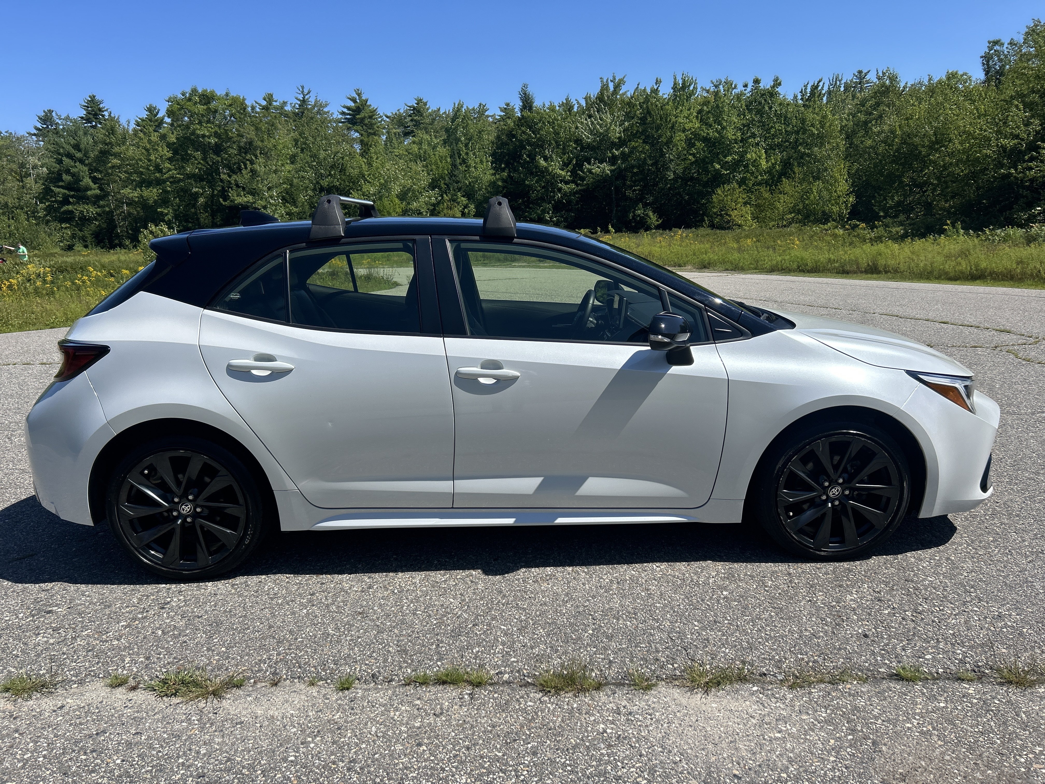Used 2024 Toyota Corolla XSE FWD image 31
