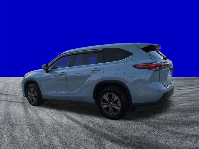 Used 2022 Toyota Highlander Bronze Edition image 6