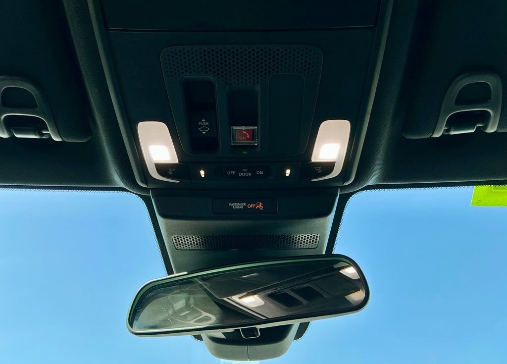Used 2025 Honda Accord Sport image 32