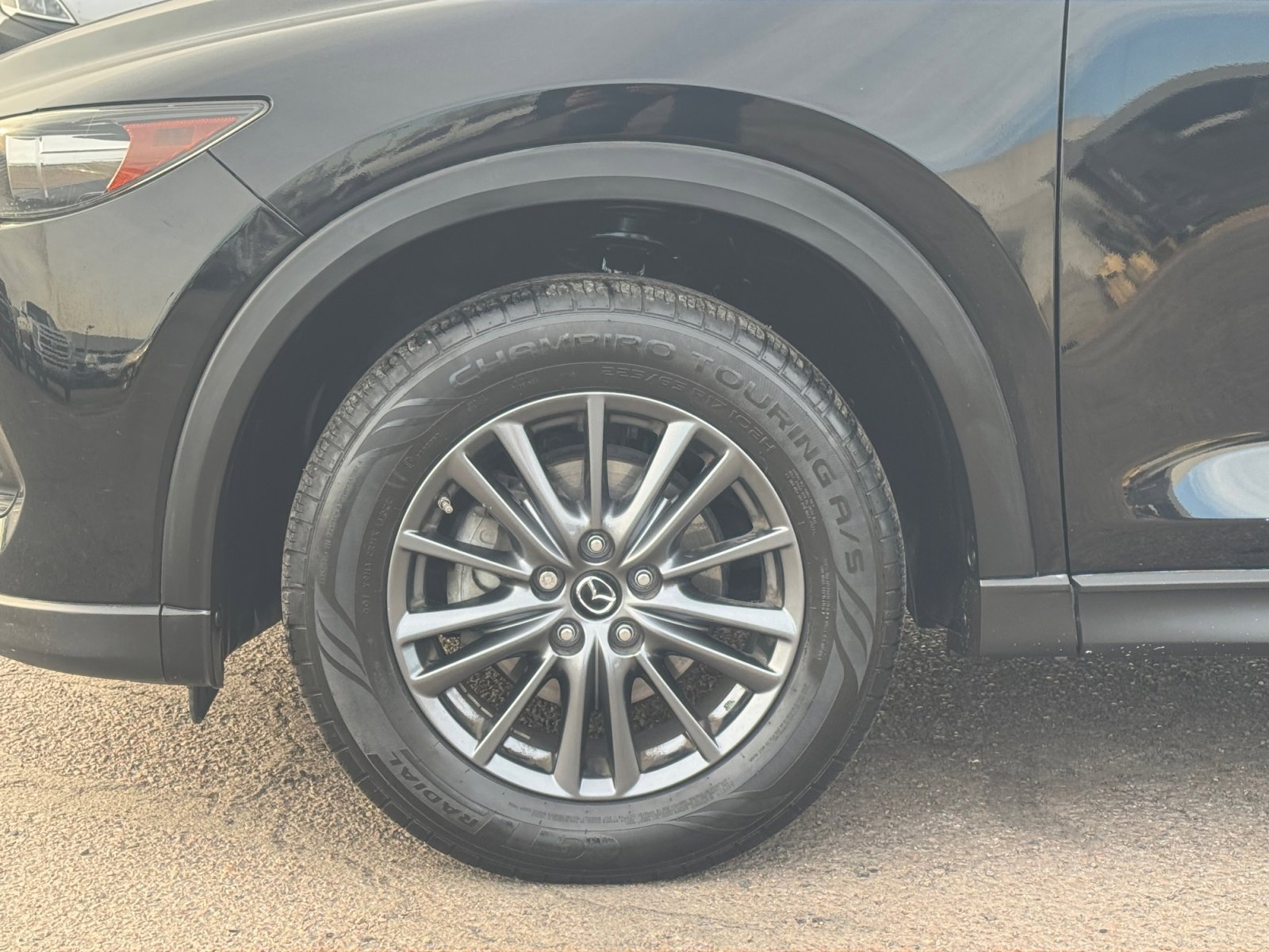 Used 2019 MAZDA CX-5 Touring image 11