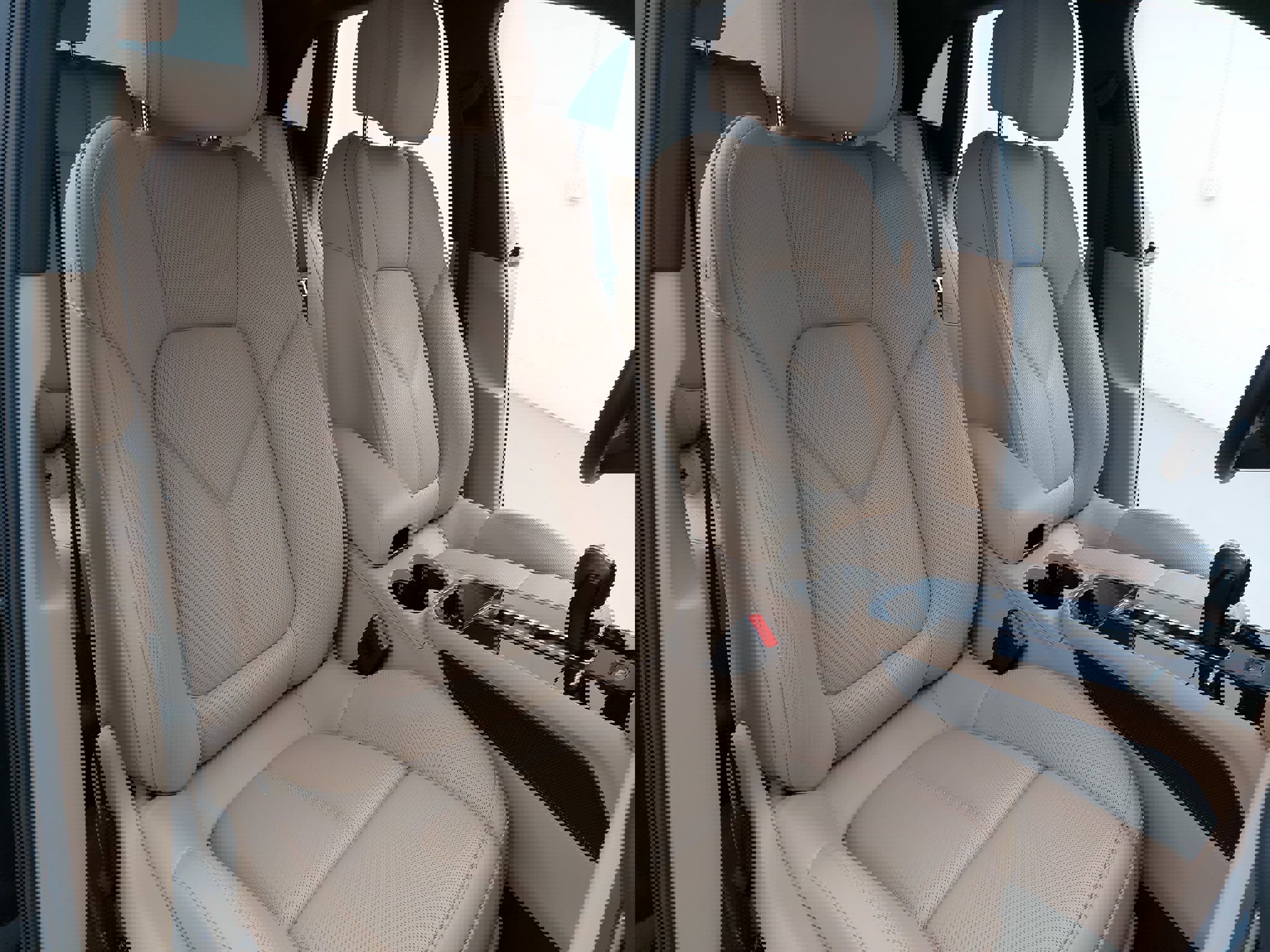 Used 2025 Porsche Macan image 12