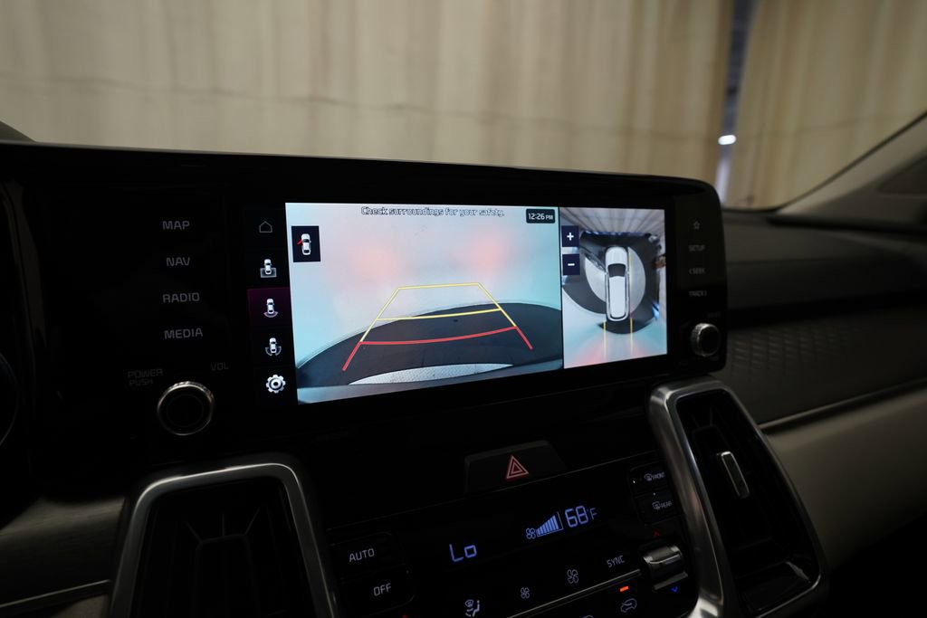 Certified 2023 Kia Sorento SX Prestige w/ Panoramic Sunroof Package AWD/4WD image 20