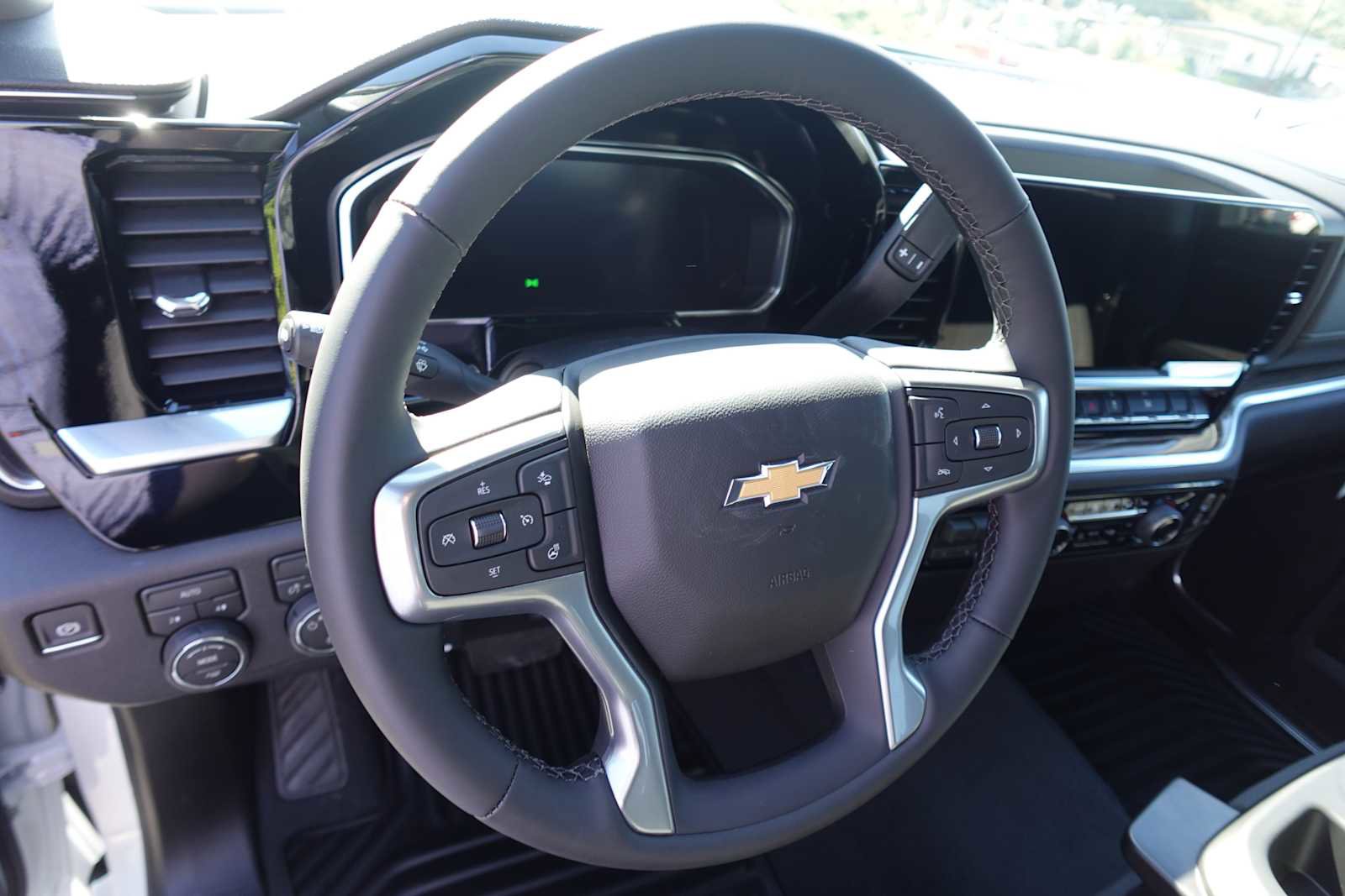 New 2026 Chevrolet Silverado 1500 LT image 12