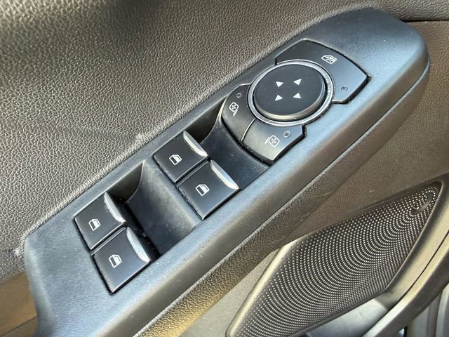 Used 2022 Ford Escape Titanium image 28