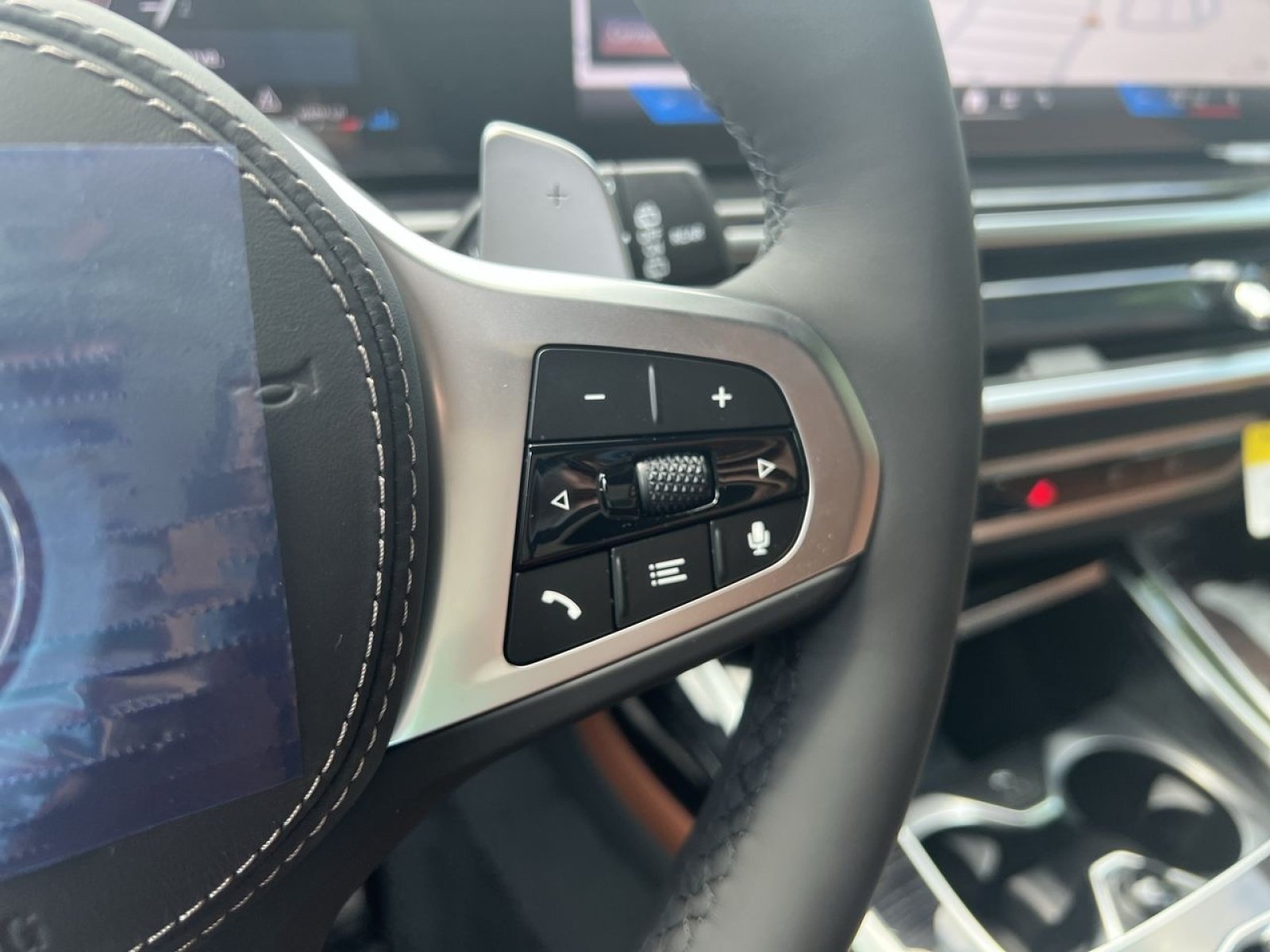 New 2027 BMW X7 xDrive40i w/ M Sport Package AWD/4WD image 29