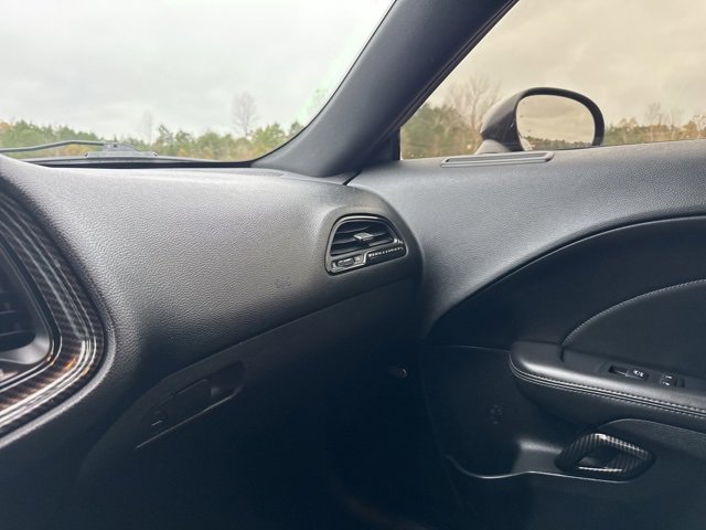 Used 2015 Dodge Challenger R/T Plus image 19