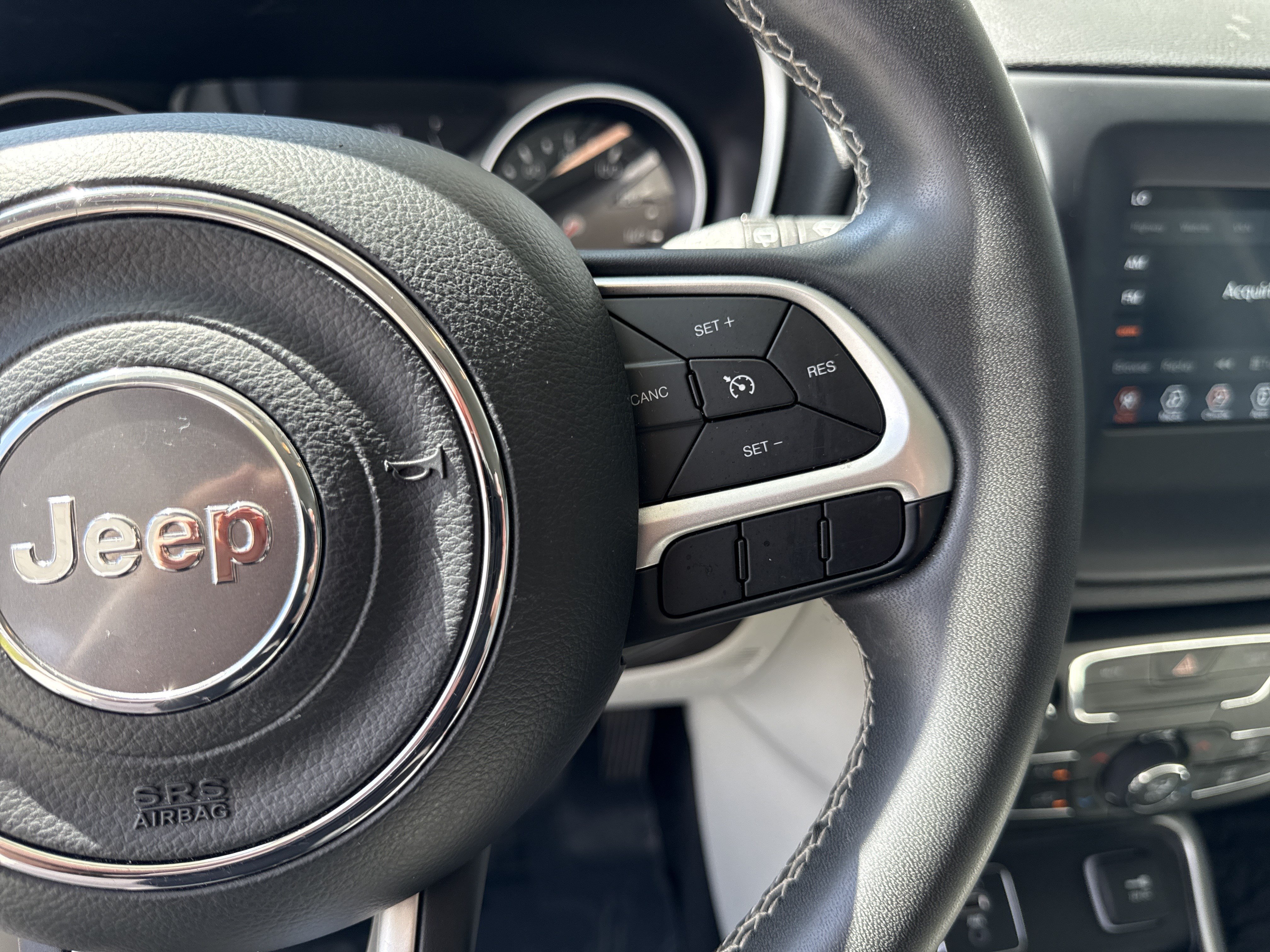Used 2021 Jeep Compass Latitude FWD image 19