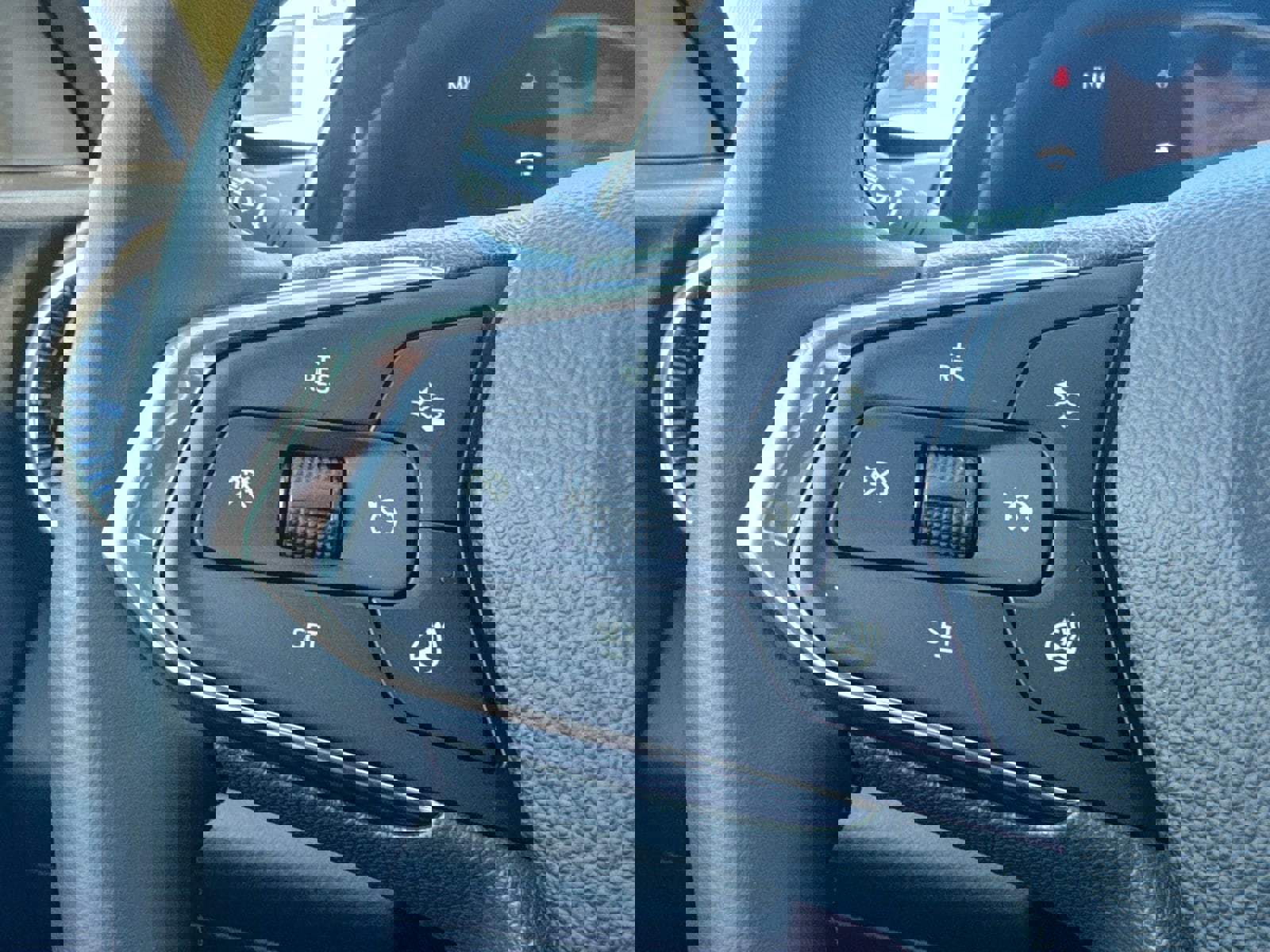 New 2026 Chevrolet Trax LT w/ Driver Confidence Package image 62