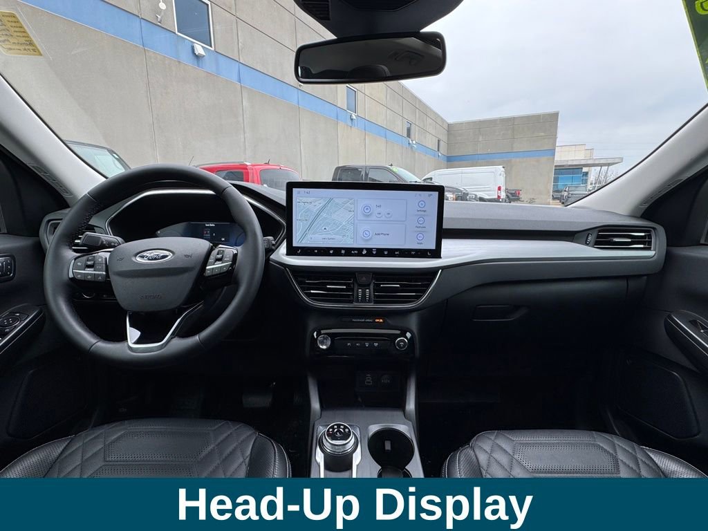 Used 2024 Ford Escape Platinum w/ Premium Technology Package AWD/4WD image 6