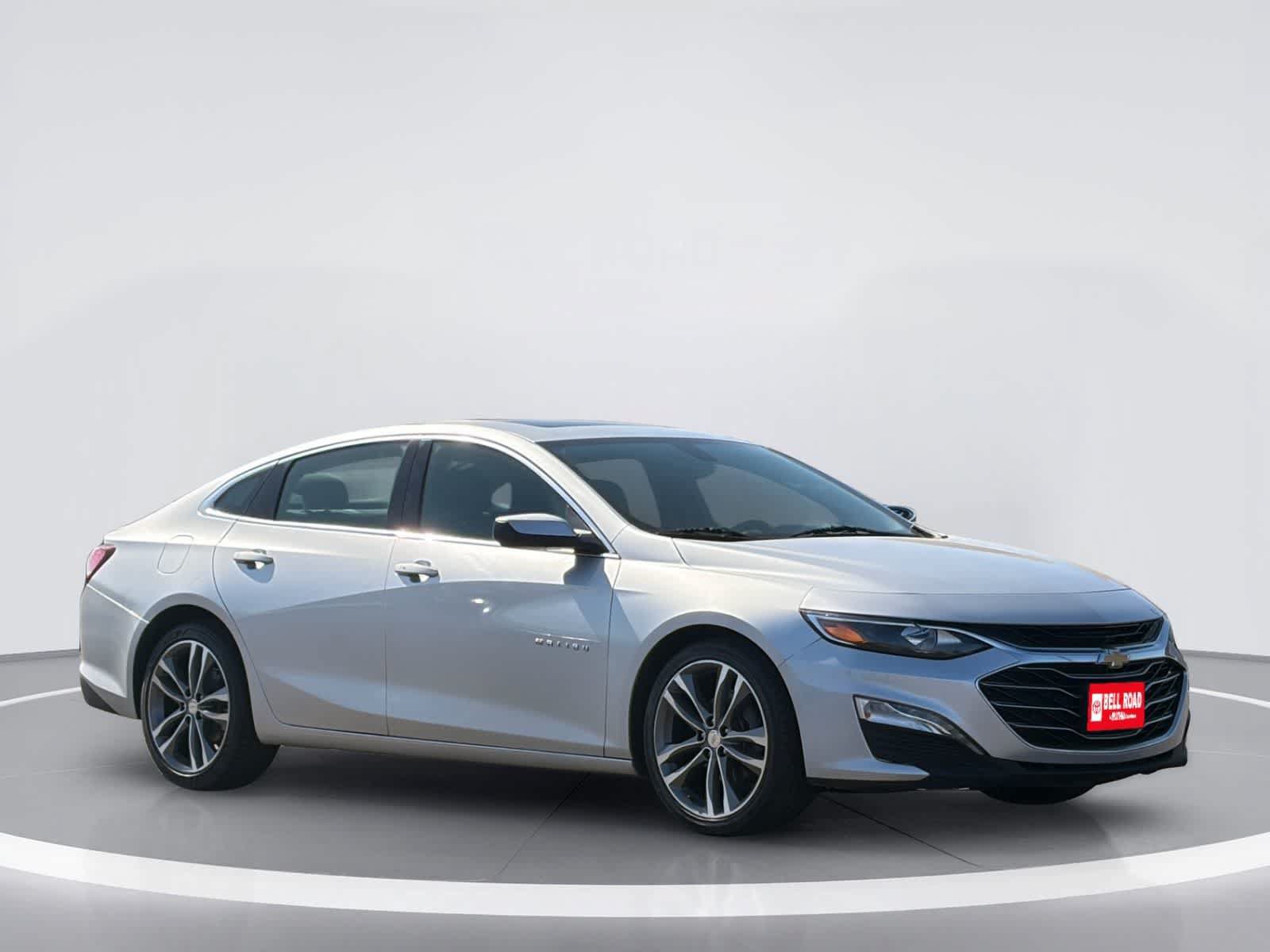 Used 2022 Chevrolet Malibu LT FWD image 9