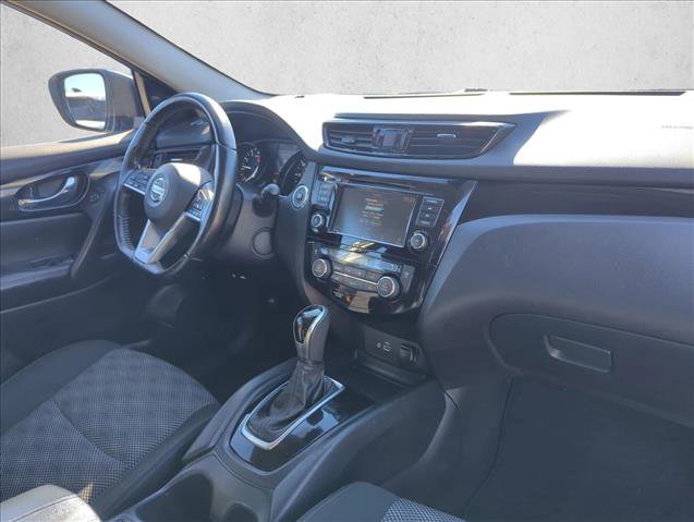 Used 2021 Nissan Rogue Sport SV image 22