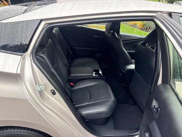 Used 2018 Toyota Prius Prime Premium w/ Carpet Mat Package FWD image 14