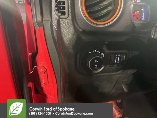 Used 2020 Jeep Gladiator Mojave image 18