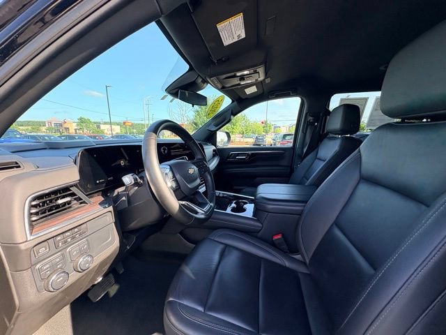 Used 2025 Chevrolet Tahoe LT AWD/4WD image 23