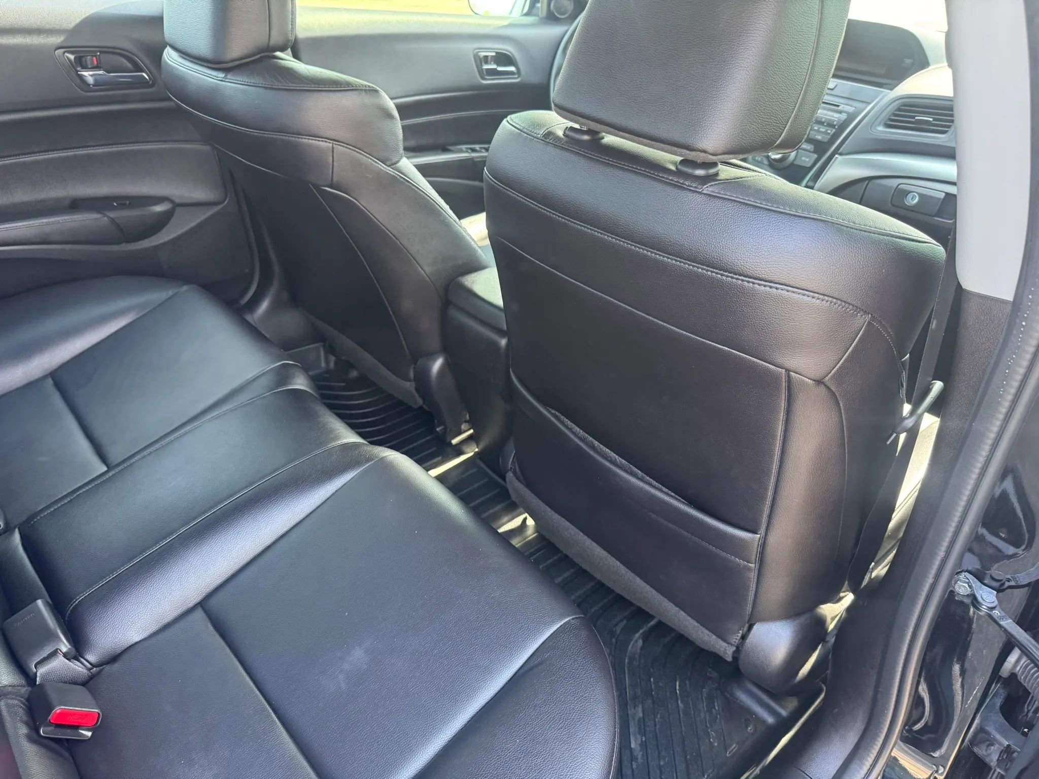 Used 2018 Acura ILX image 21