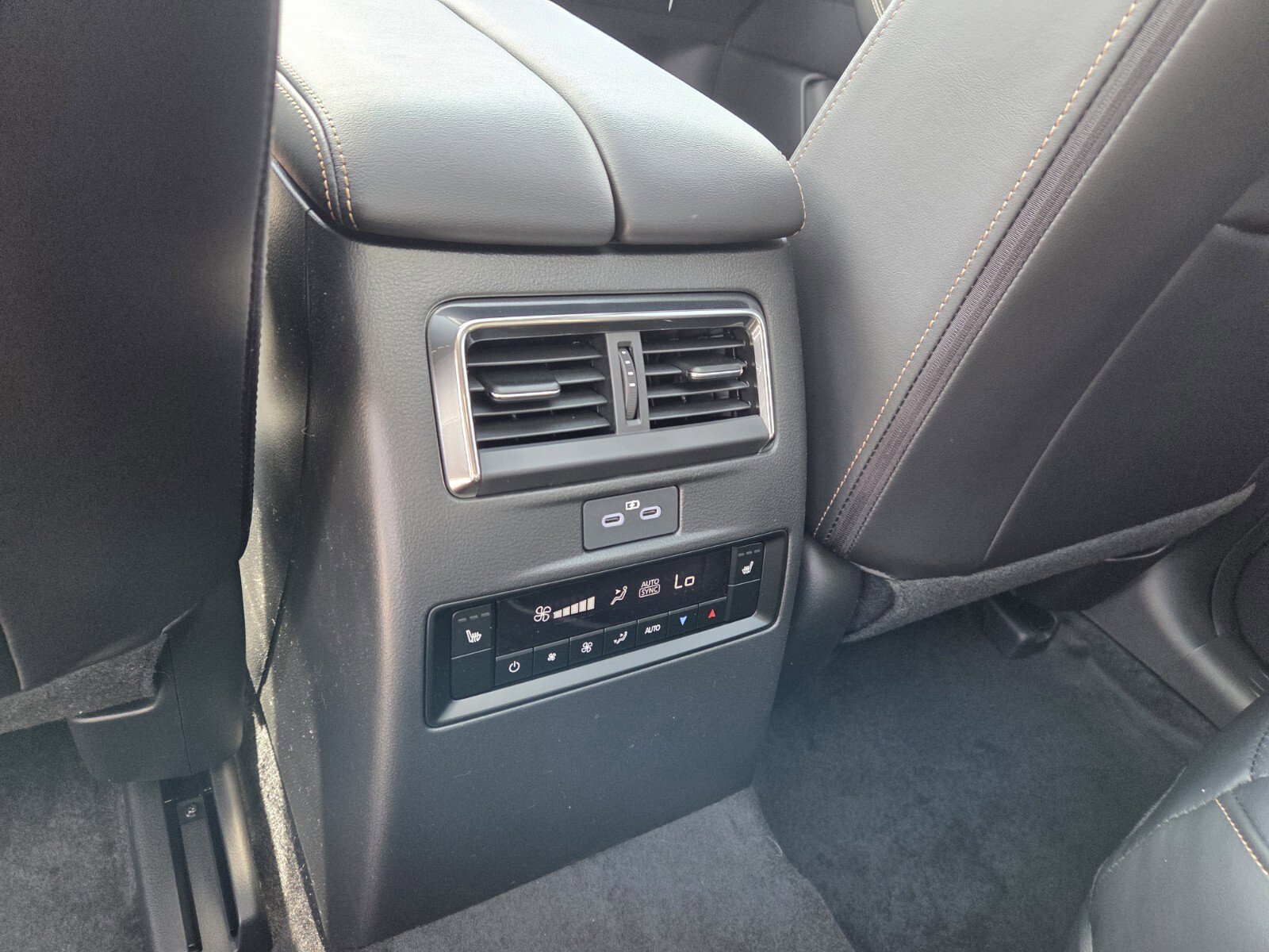 New 2026 MAZDA CX-90 Plug-In Hybrid w/ Premium Plus image 7