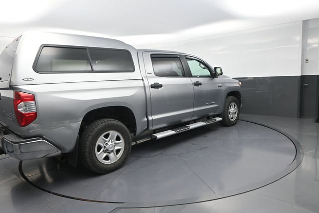 Used 2021 Toyota Tundra SR5 AWD/4WD image 7