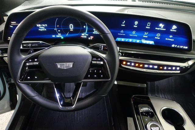 Used 2024 Cadillac Lyriq Tech AWD/4WD image 12