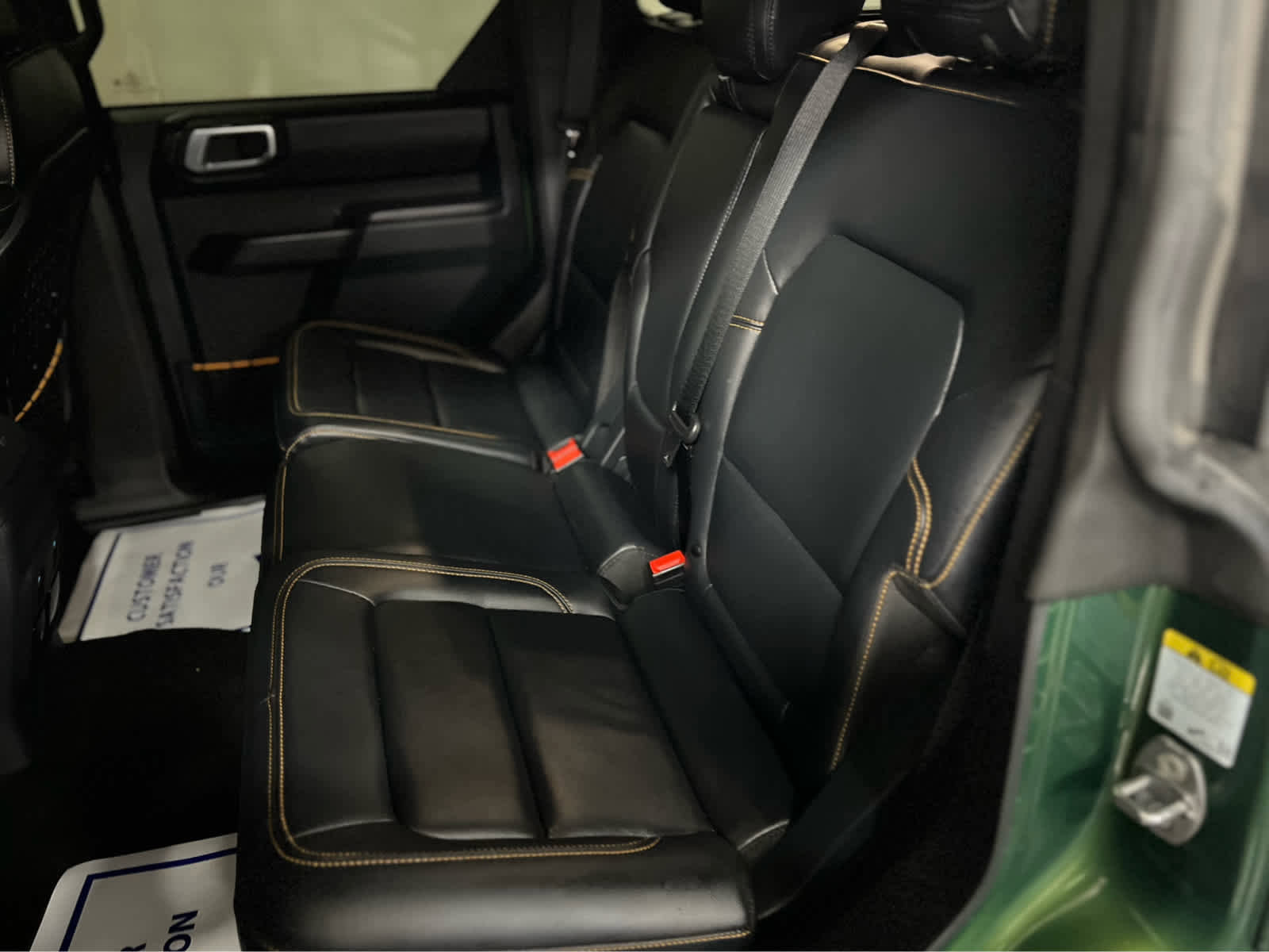 Used 2024 Ford Bronco Badlands image 30