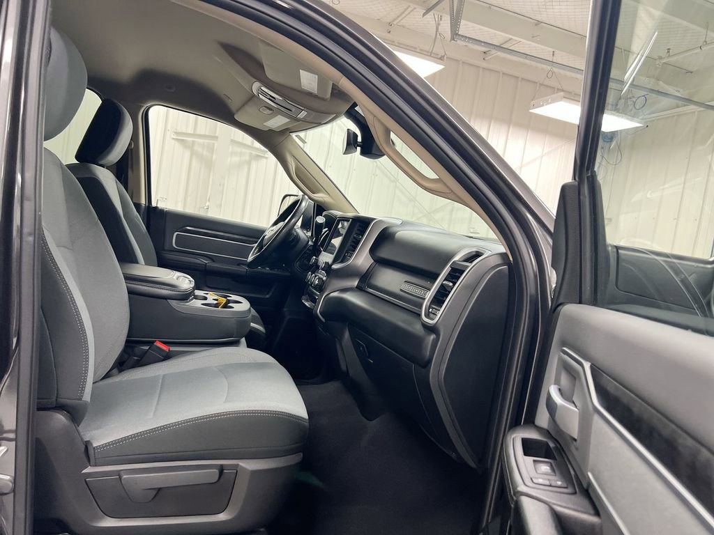 Used 2020 RAM 3500 Big Horn w/ Level 1 Equipment Group image 21