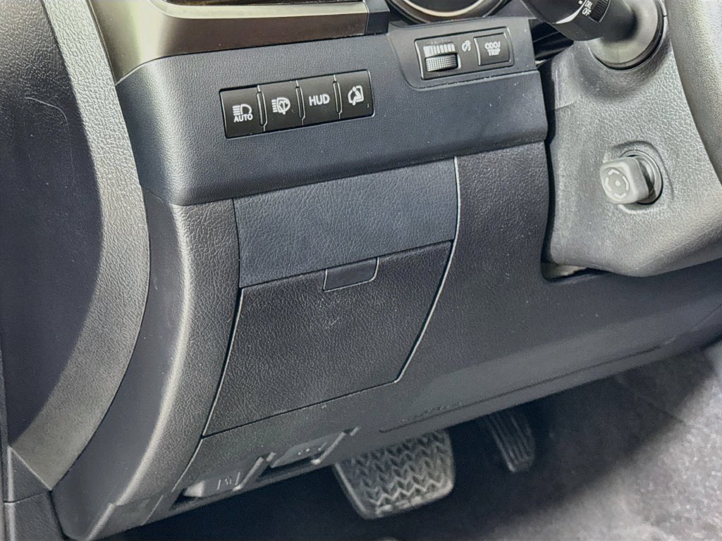 Certified 2021 Lexus LX 570 4WD w/ Inspiration Series #2 image 10