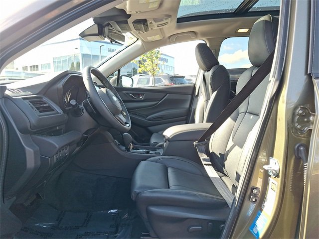 Used 2025 Subaru Ascent Bronze Edition w/ Onyx Package image 14