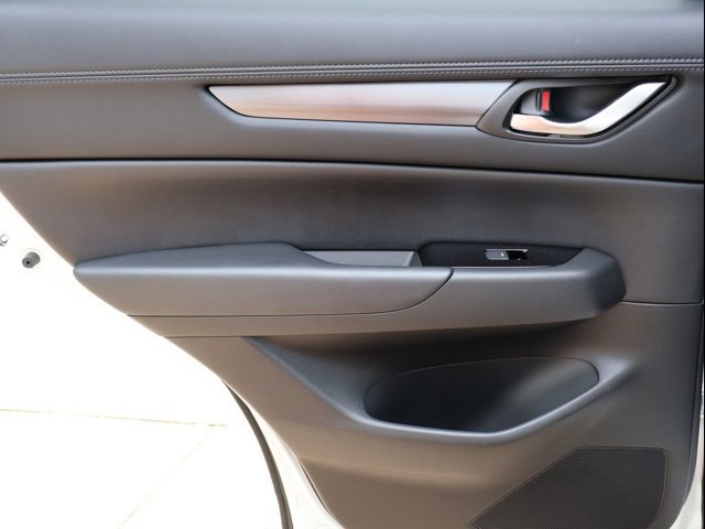 New 2025 MAZDA CX-5 AWD 2.5 S w/ Select Package image 17