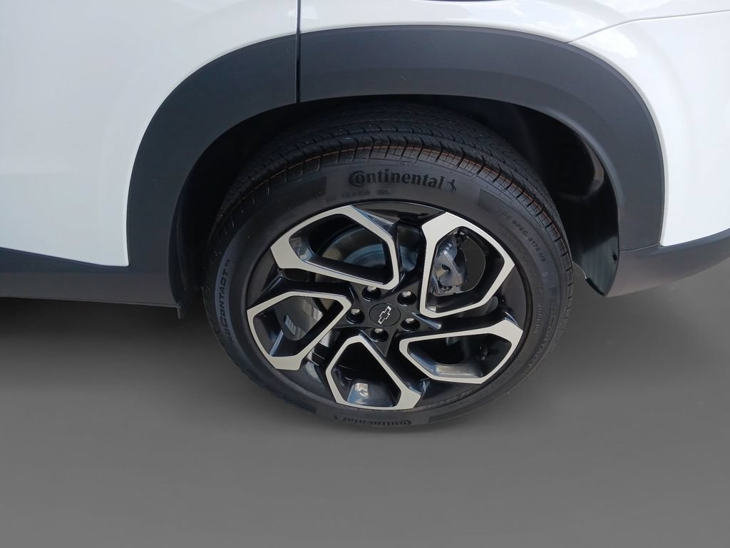 Used 2026 Chevrolet Trax RS w/ Driver Confidence Package FWD image 8