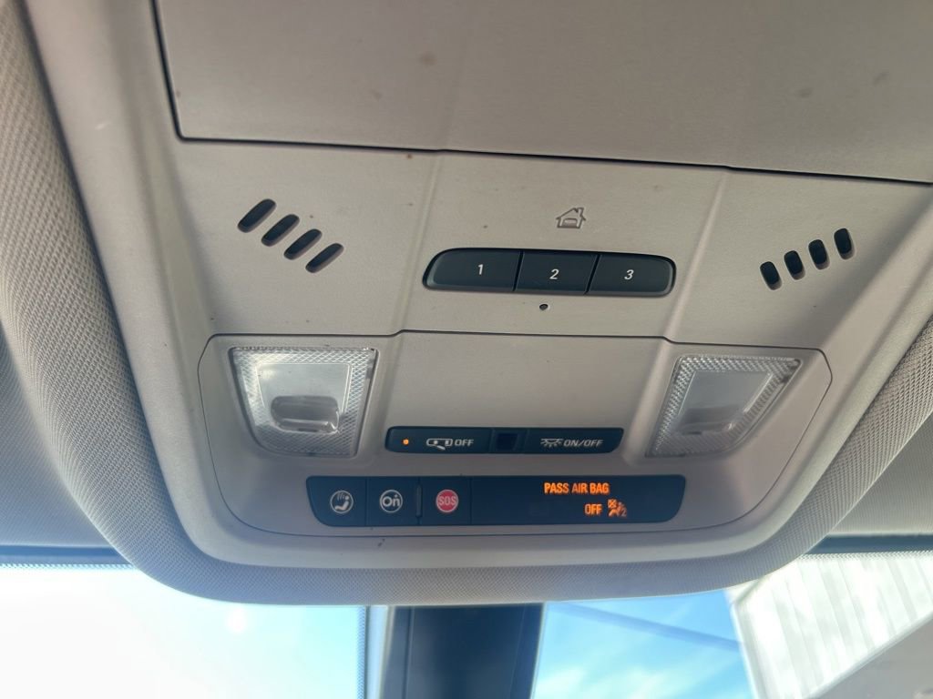 Used 2020 GMC Acadia SLT w/ Premium Package image 36