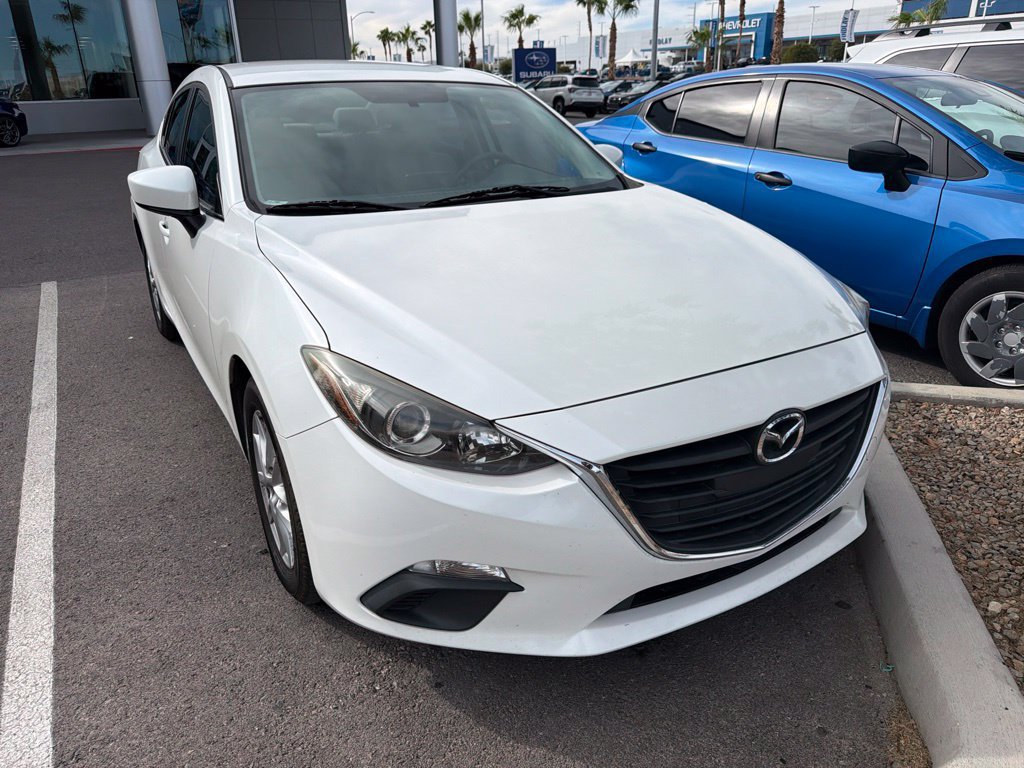 Used 2014 MAZDA MAZDA3 i Touring w/ Technology Package FWD image 2
