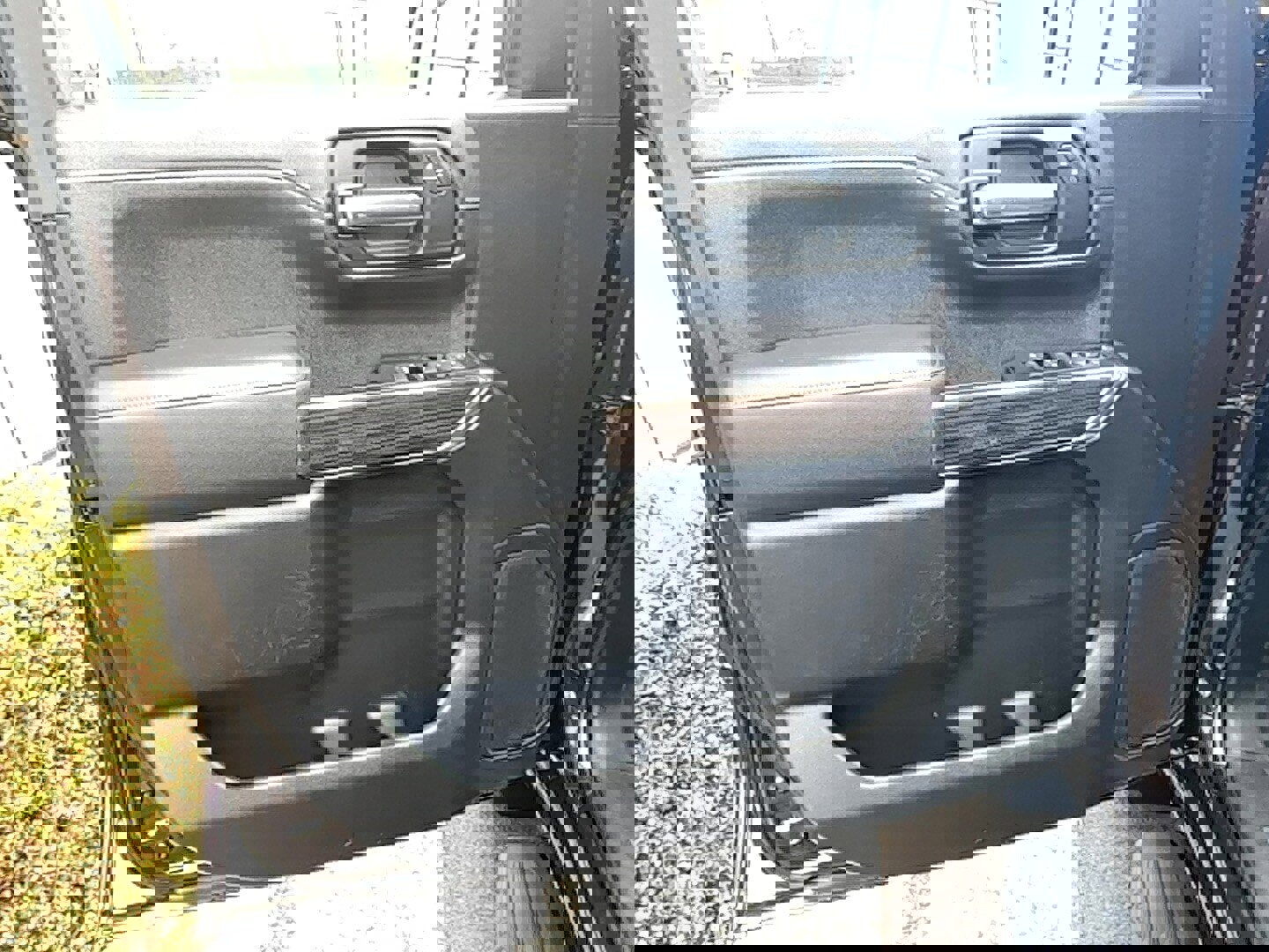 Used 2019 Chevrolet Silverado 1500 RST image 14