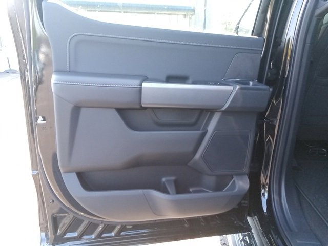 New 2025 Ford F150 XLT w/ Equipment Group 302A MID image 61
