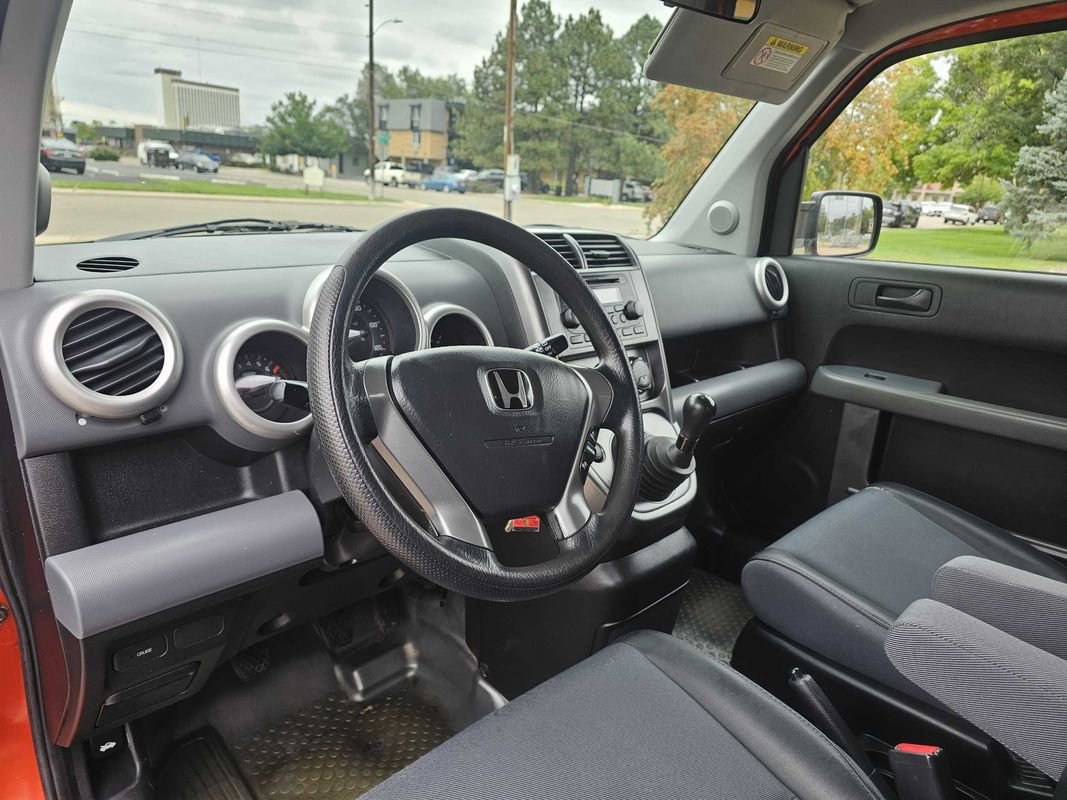 Used 2004 Honda Element EX image 10