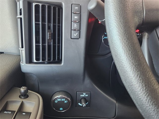 Used 2025 Chevrolet Express 3500 Extended w/ Driver Convenience Package RWD image 24