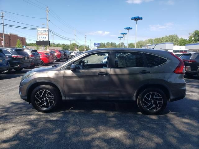 Used 2016 Honda CR-V SE image 7