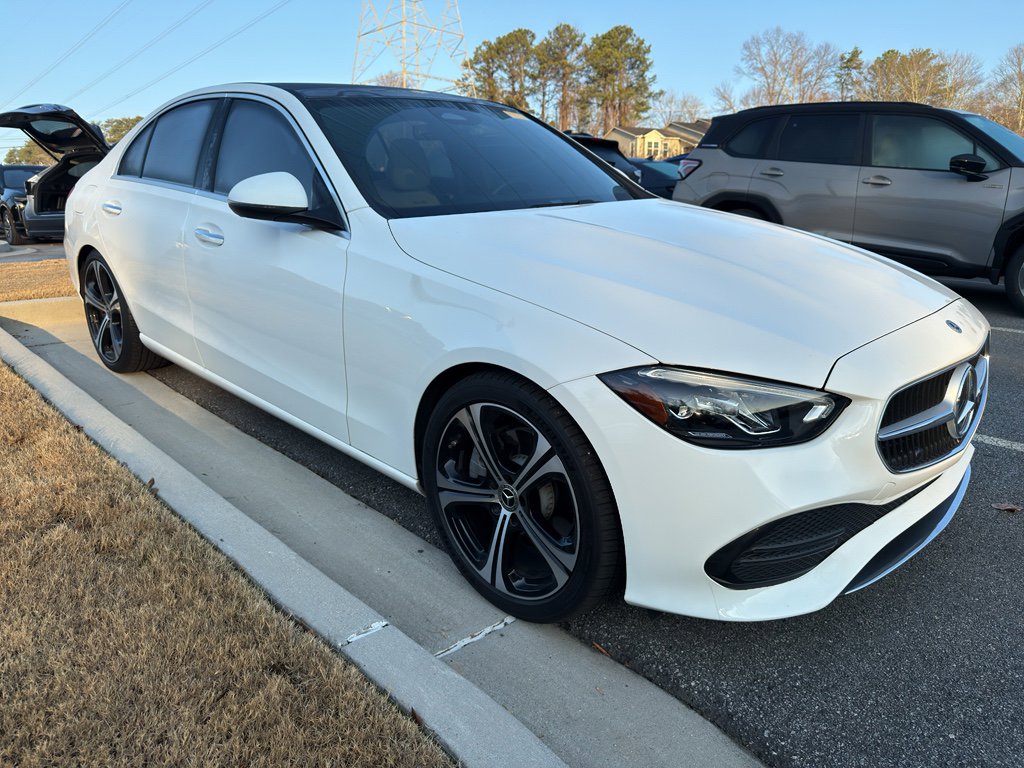 Used 2022 Mercedes-Benz C 300 Sedan image 3