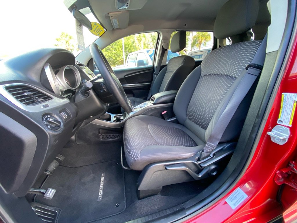 Used 2017 Dodge Journey SE FWD image 28