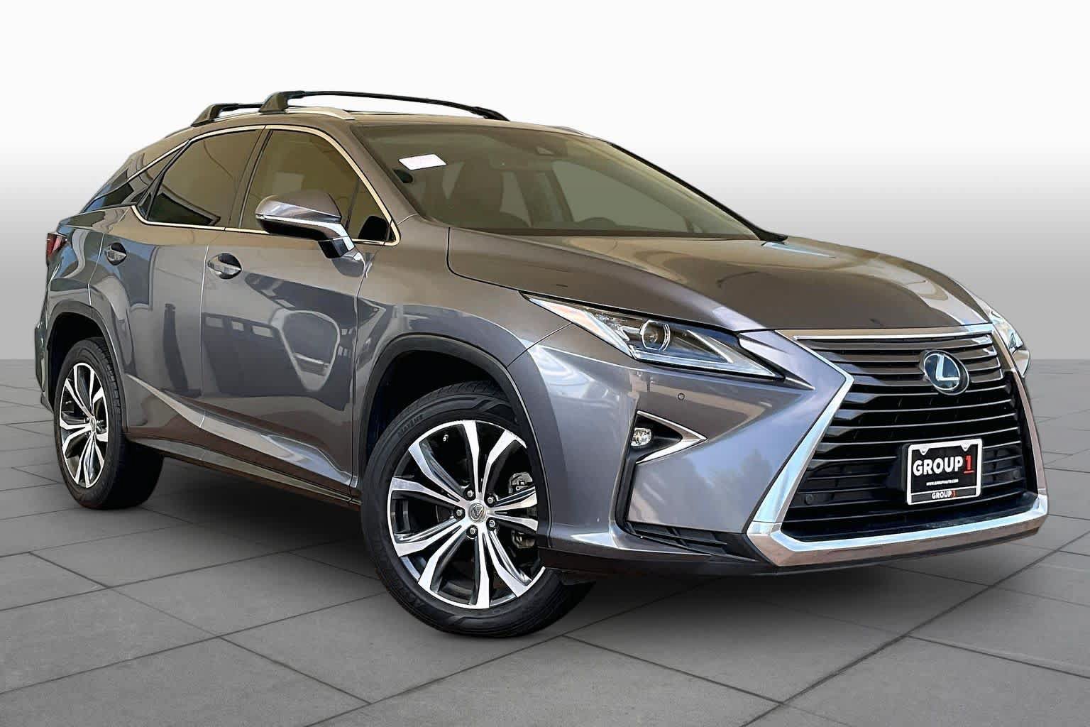 Used 2017 Lexus RX 350 FWD w/ Premium Package image 3
