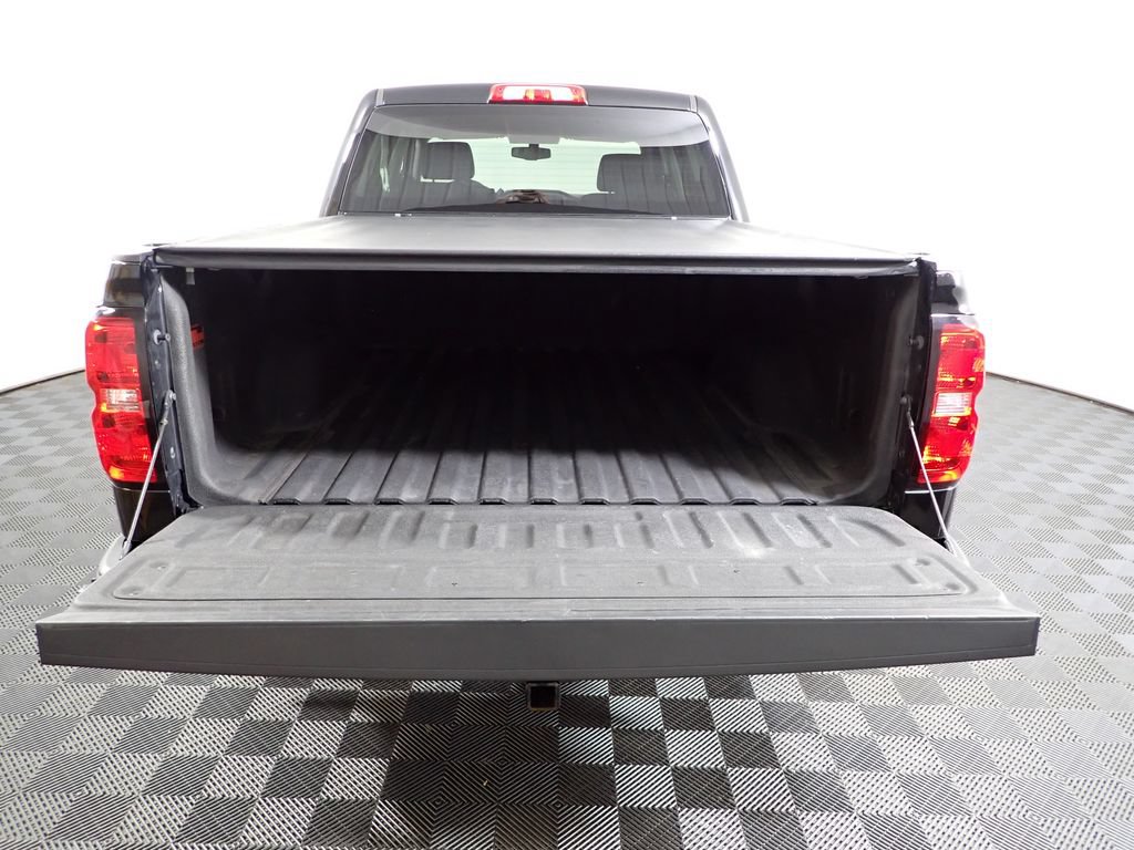 Used 2018 Chevrolet Silverado 1500 LT w/ All Star Edition AWD/4WD image 16