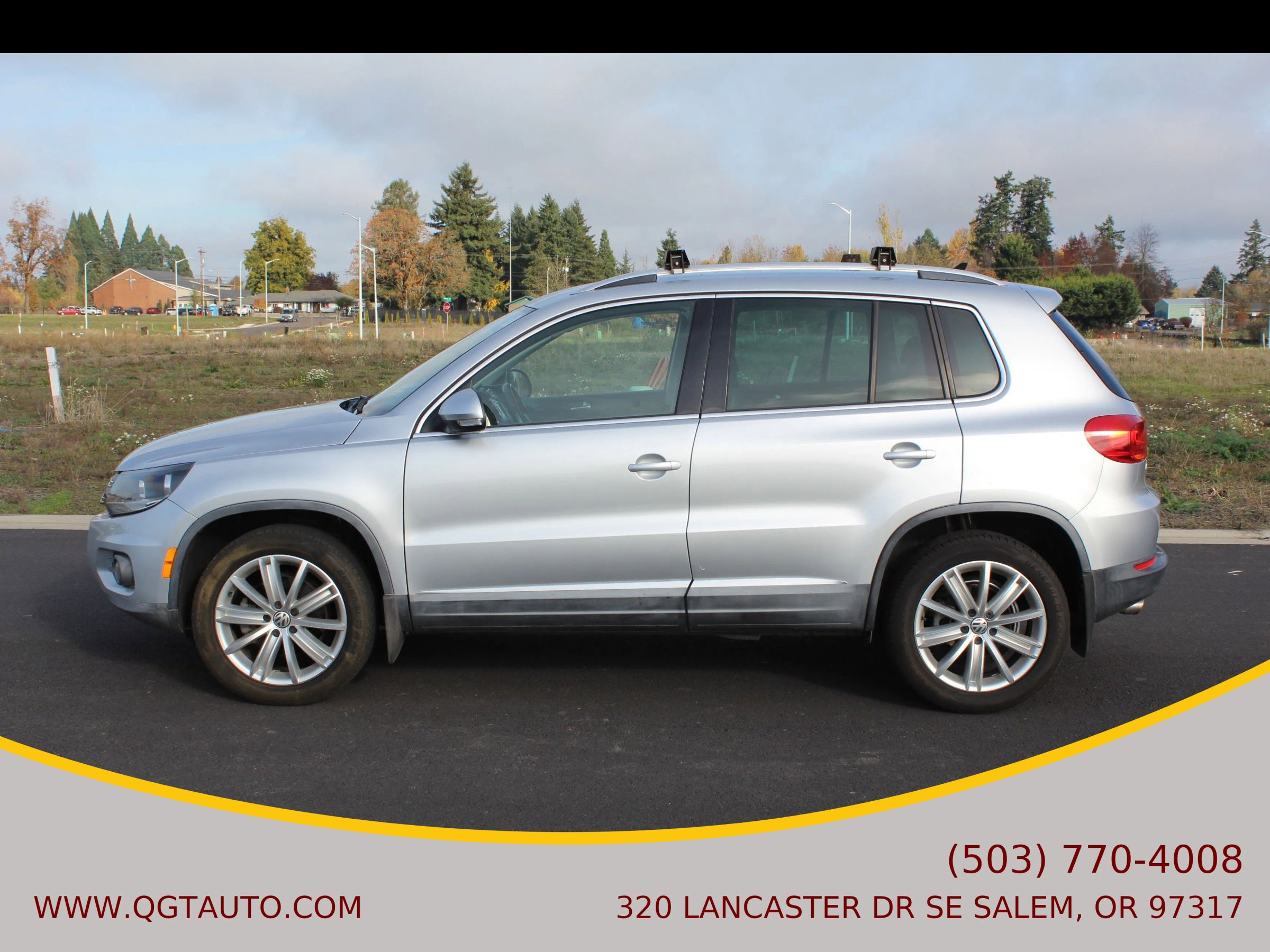 Used 2013 Volkswagen Tiguan SE FWD image 2