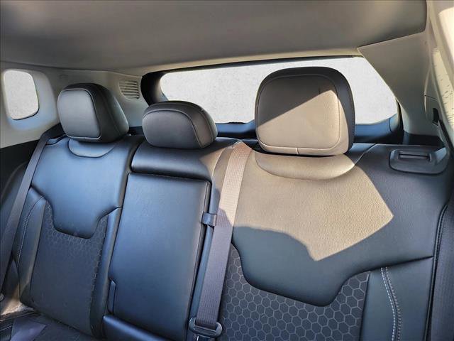 Used 2021 Jeep Compass Latitude w/ Convenience Group FWD image 14