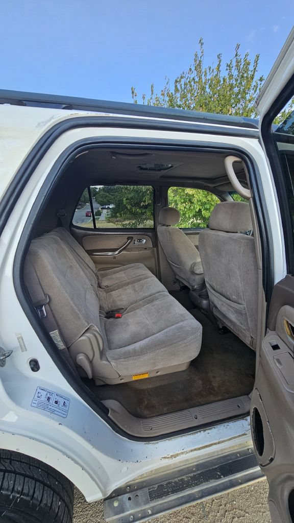 Used 2003 Toyota Sequoia SR5 RWD image 12