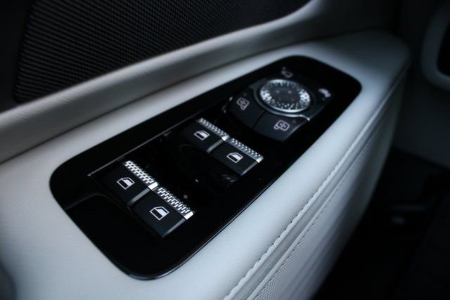 New 2026 Lincoln Nautilus Premier image 39