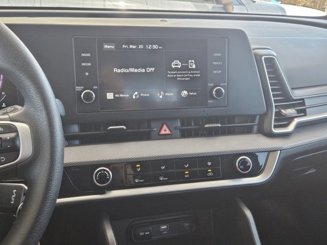 Used 2025 Kia Sportage LX image 13