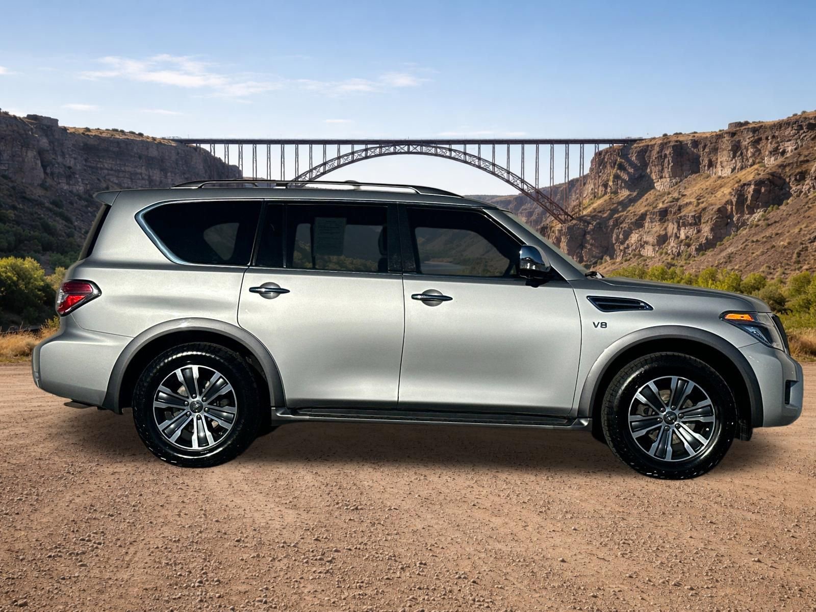 Used 2018 Nissan Armada SL w/ Moonroof Package image 2