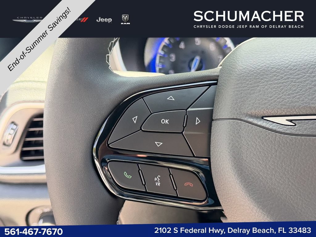 New 2027 Chrysler Pacifica Limited FWD image 19