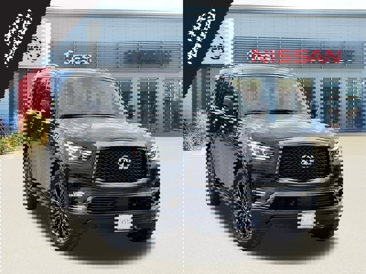 Used 2023 INFINITI QX80 Premium Select w/ All-Season Package image 1