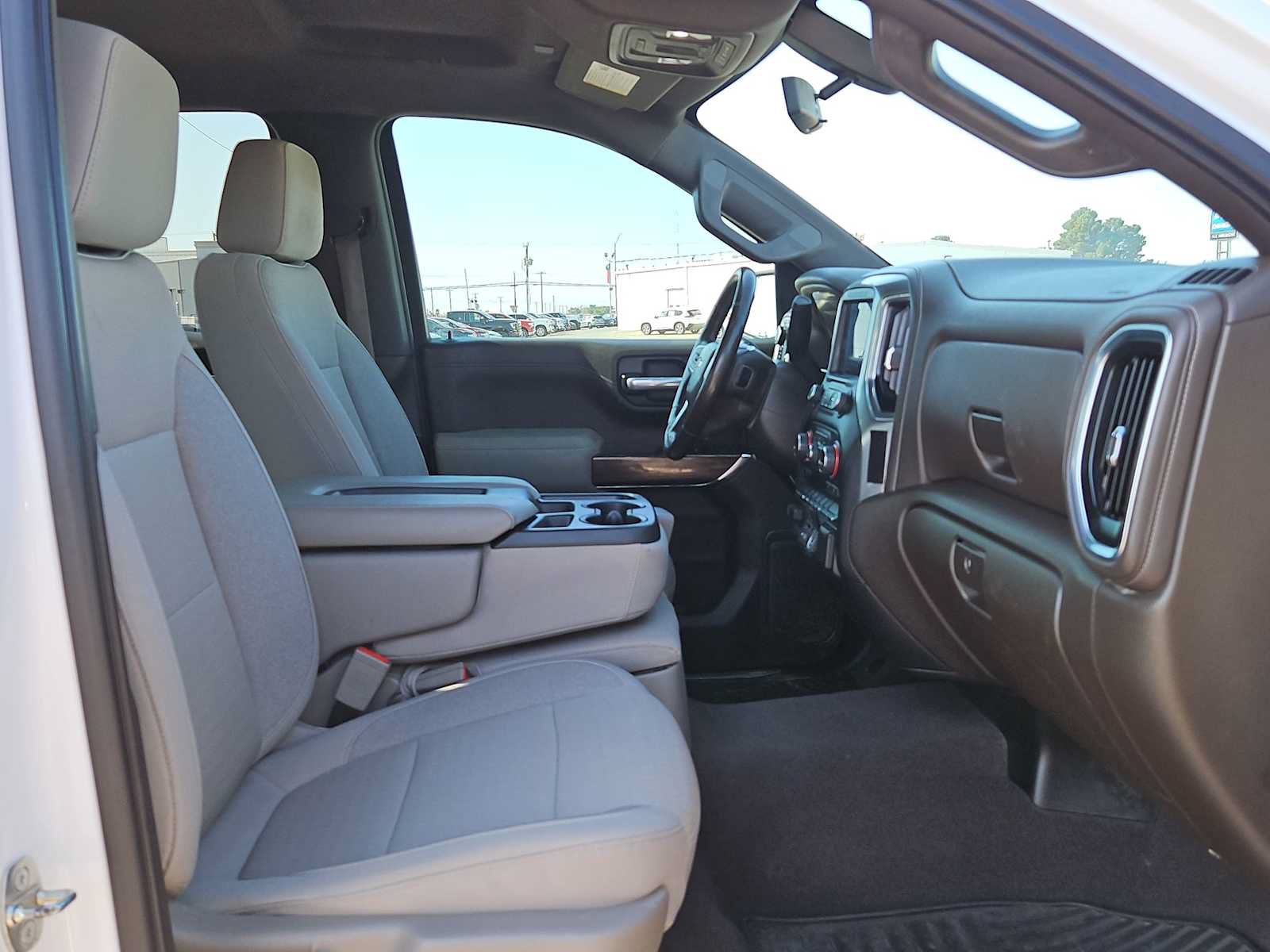 Used 2019 Chevrolet Silverado 1500 LT w/ Texas Edition AWD/4WD image 18