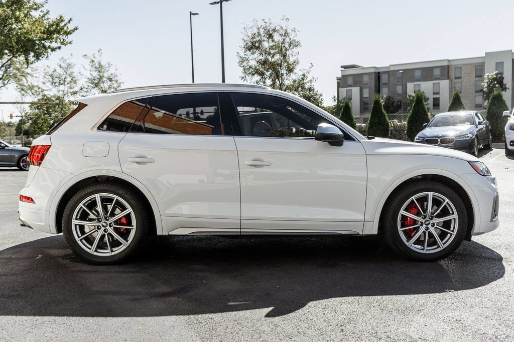 Used 2023 Audi SQ5 Premium Plus AWD/4WD image 3