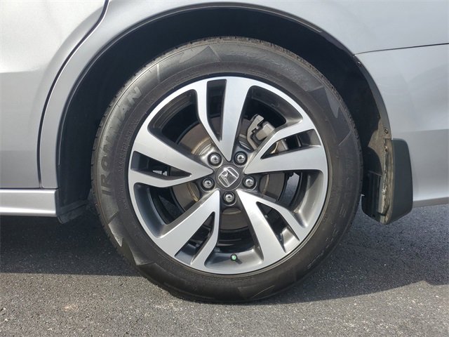 Used 2023 Honda Odyssey Touring image 7